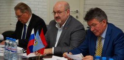 Консолидируя ветеранское движение России