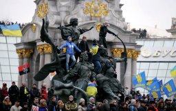 Украину снова лихорадит "оранжевой чумой"