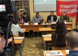 Российских школьников обучат самообороне