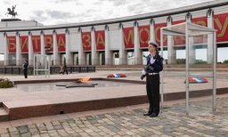 Кадеты встали на вахту у Огня Памяти и Славы