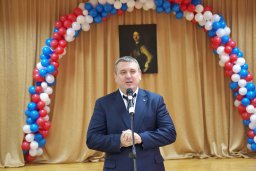 В Шумейке установили бюст Петра Великого