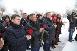 В Шумейке установили бюст Петра Великого