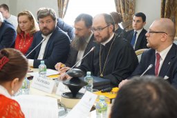 "Двуглавый Орёл" напомнил о царском выборе