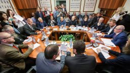 Депутаты на  защите христианских ценностей