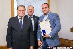 В.Калинин награждён "Великой Победой"