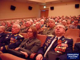 Боевые традиции в строю поколений