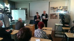 Выборный добивается помещения для ветеранов