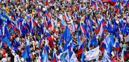 Митинг-концерт во Славу России в Саратове