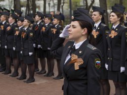 "Присягаю на верность народу России и Закону"