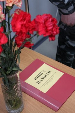 В Нижнекамске увековечили память полного кавалера ордена Славы Рифката Гайнуллина