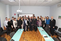 Приоритет - патриотической работе с молодёжью