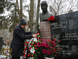 В столице почтили память В.Харламова