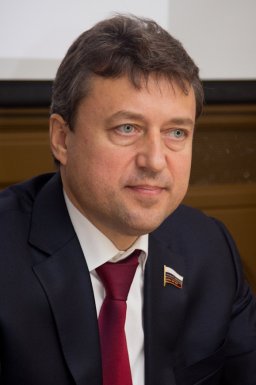"Гуманитарная помощь от чистого сердца"