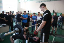 В "СУПЕР ЖИМе" победили сильнейшие!