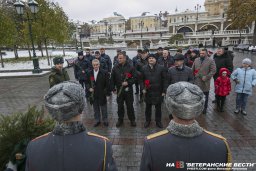 Память воинов-освободителей - священна!