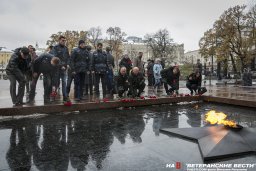 Память воинов-освободителей - священна!