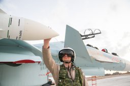 В.Востротин посетил военную базу в Сирии